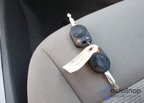 2010 Ford Fusion Se из США, поврежденный, VIN 3FAHP0HA8AR417482